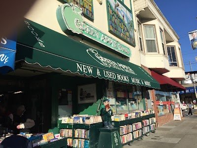 Green Apple Books: maze-like on purpose, new and used shelved together