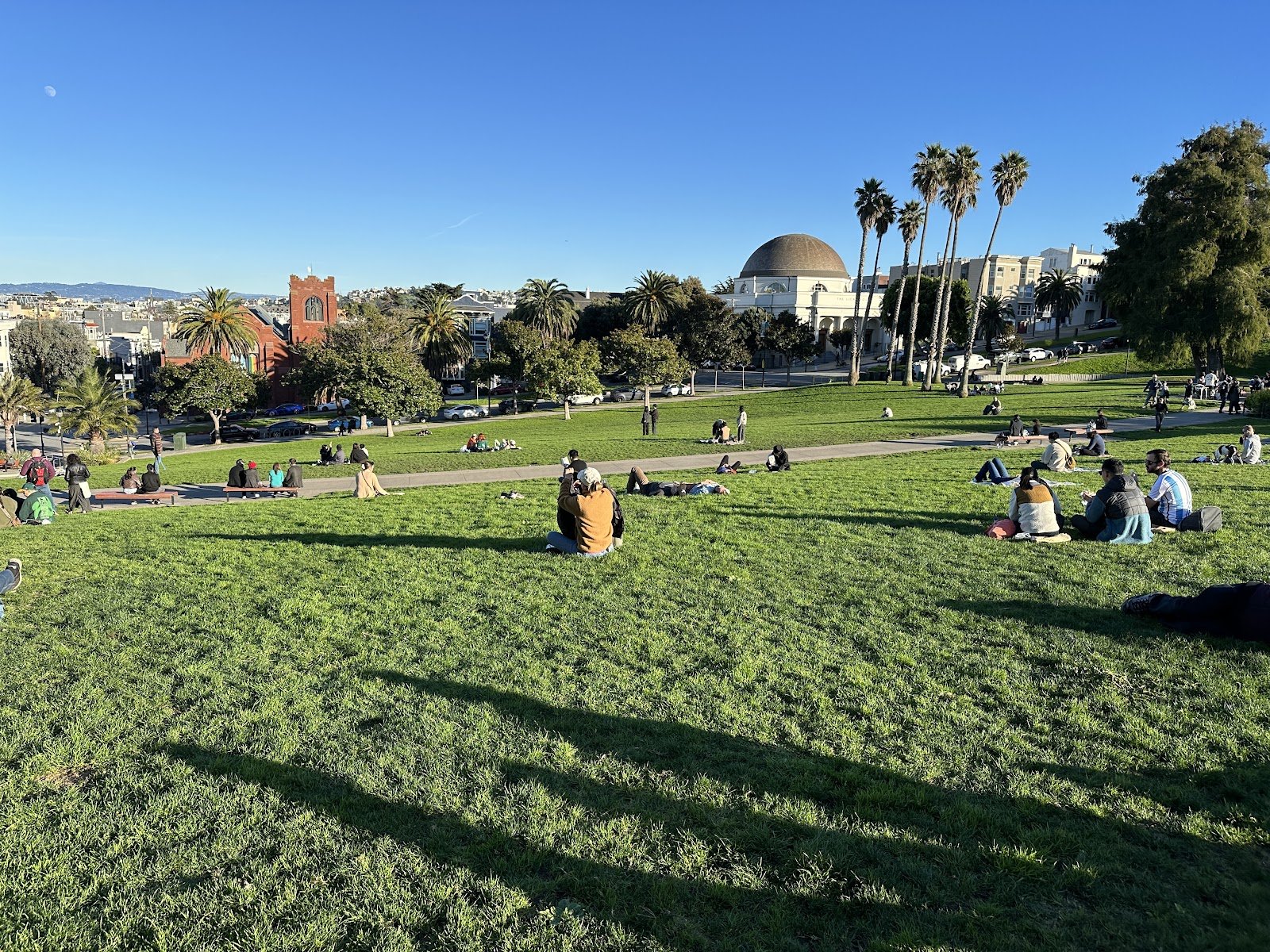 Dolores Park: the default answer to "where should we all meet"